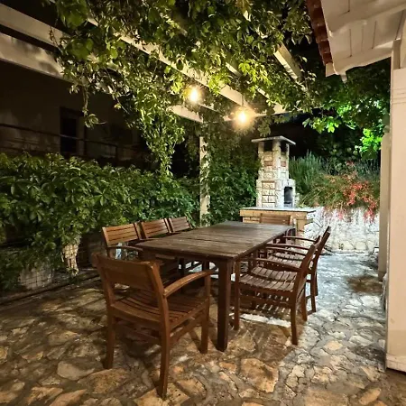 Akdeniz Villa